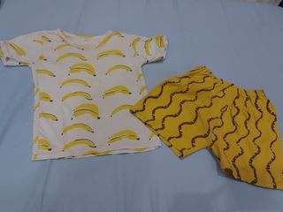 SETELAN Baju Anak LD-+30cm motif banana