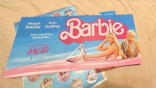 Barbie 首映海報