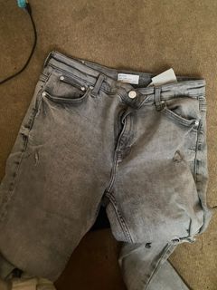 (Category: ) located in . Submitted by anziethings (Listing ID 1246926936, Image 1). Description: .