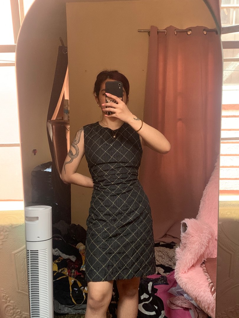 Black and gold semi formal dress on Carousell