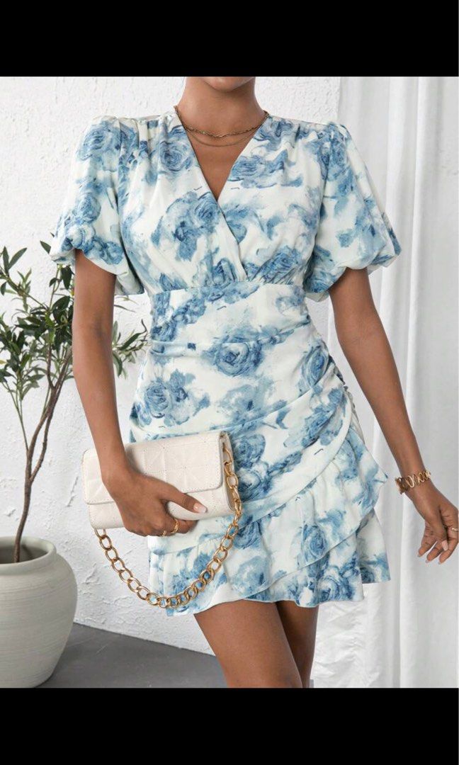 White floral discount short sleeve dress