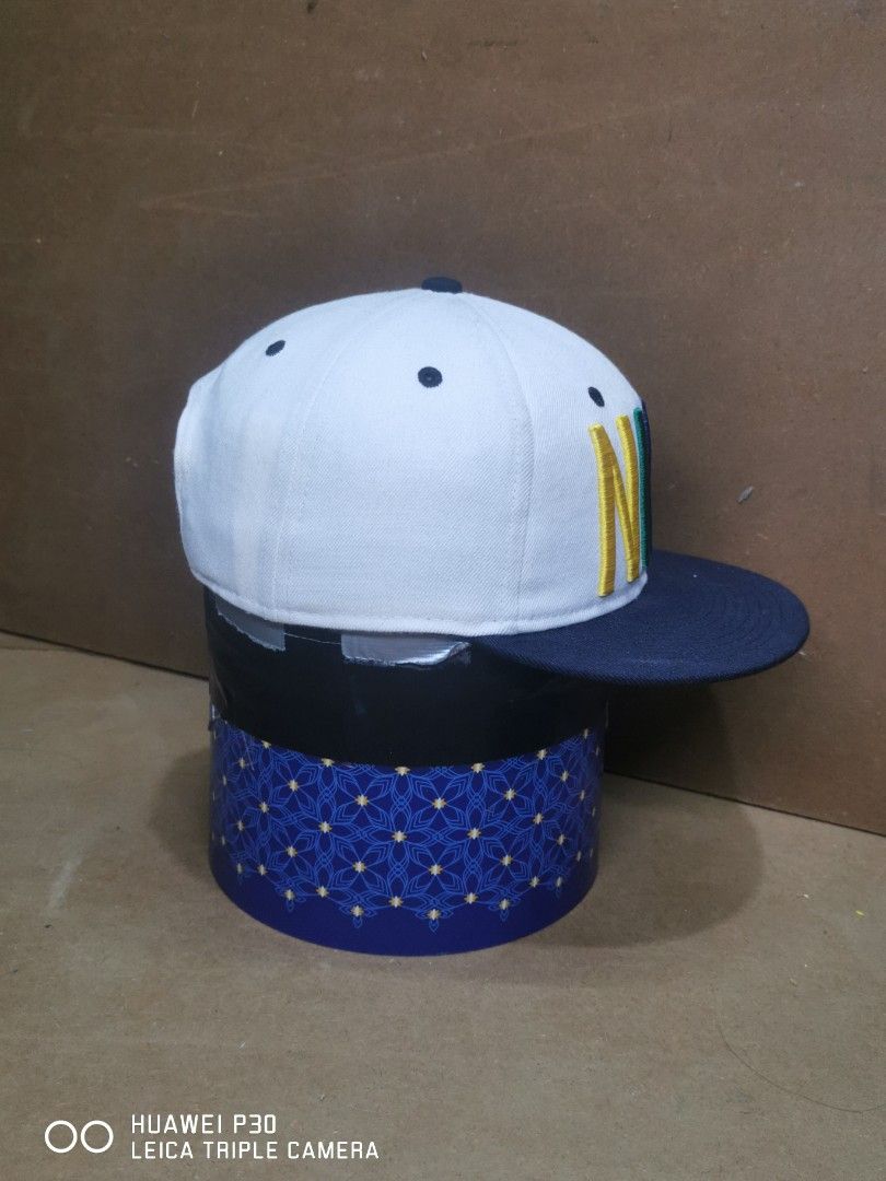 Nike top betrue cap