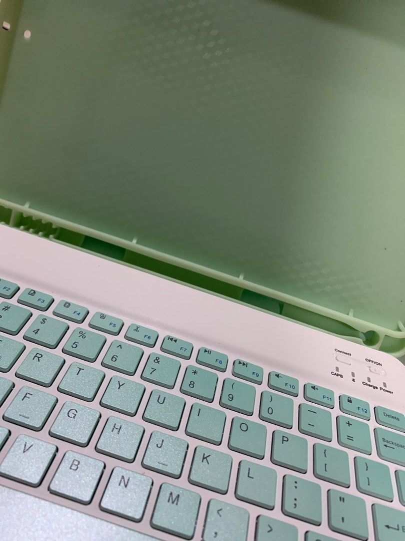 Casing Keyboard Bluetooth Mouse Untuk Ipad Gen 7/8/9 on Carousell