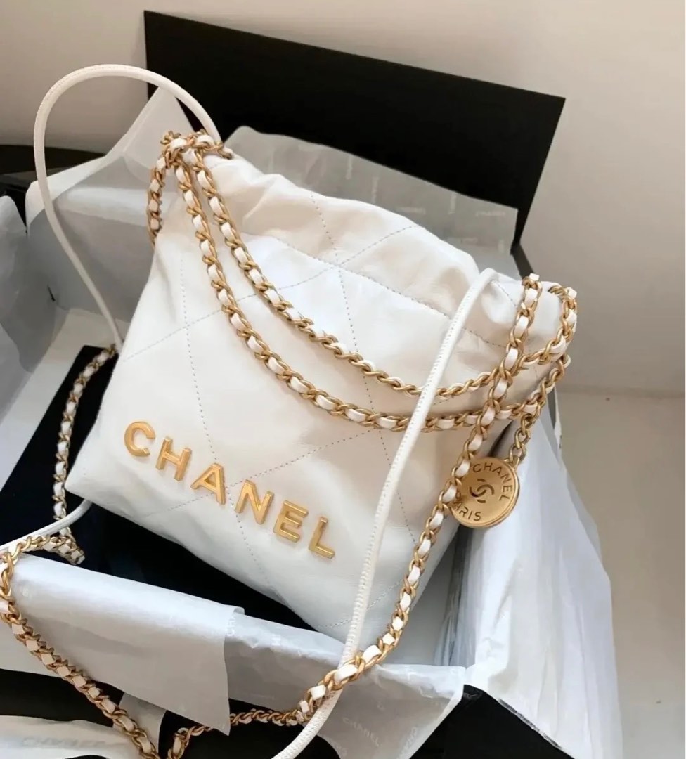 Chanel 22 Bag Mini White, 名牌, 手袋及銀包- Carousell