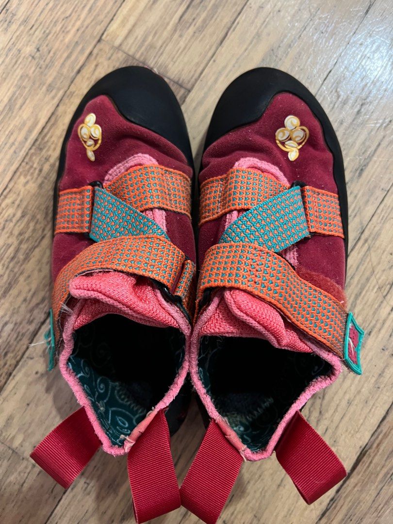 Asakusa discount climbing shoes