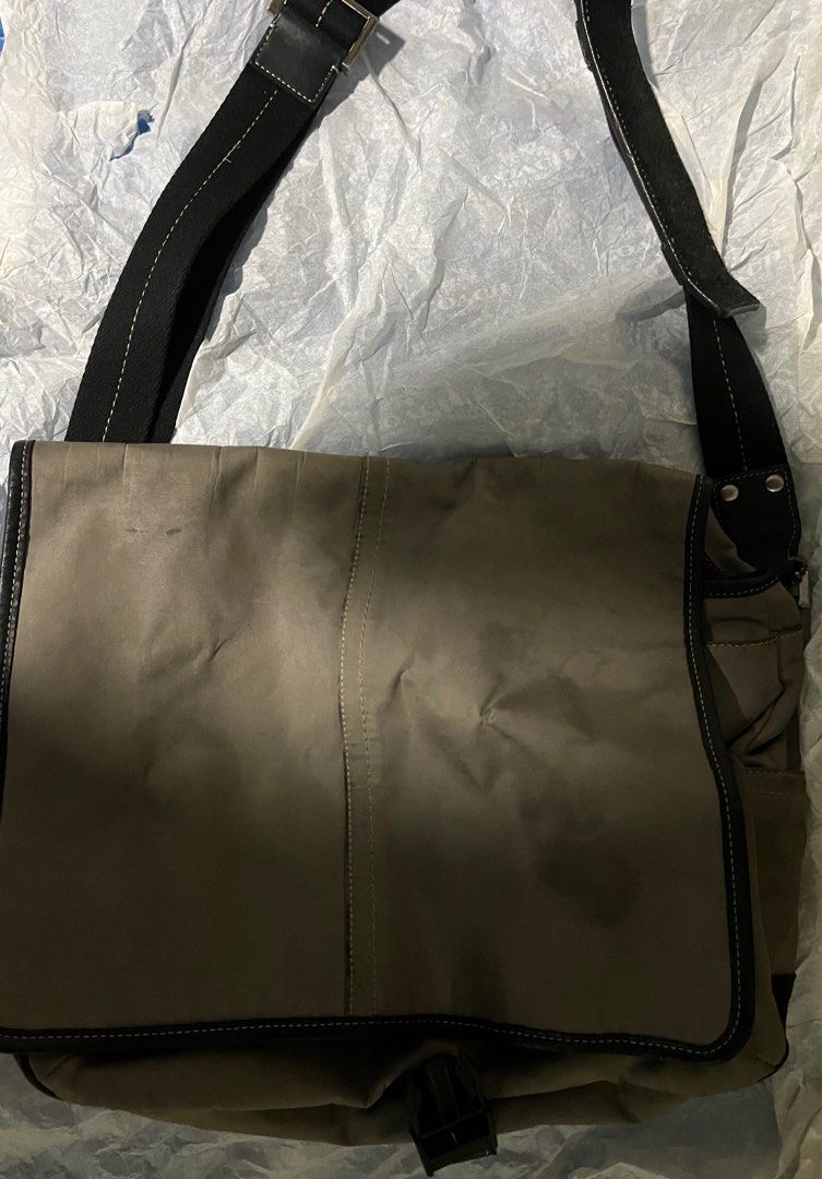 Coach Messenger Bags, Luxury, Bags & Wallets on Carousell