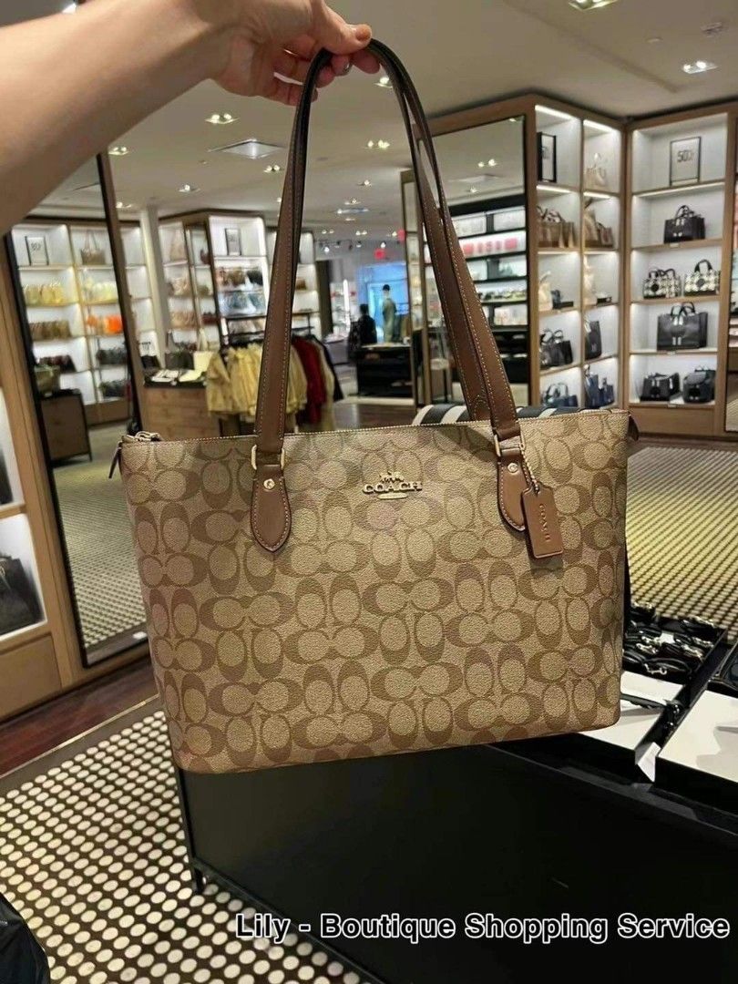 Coach zip tote clearance in signature canvas