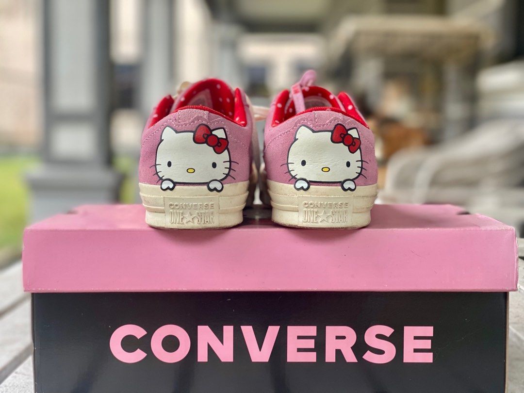 Converse hello cheap kitty price