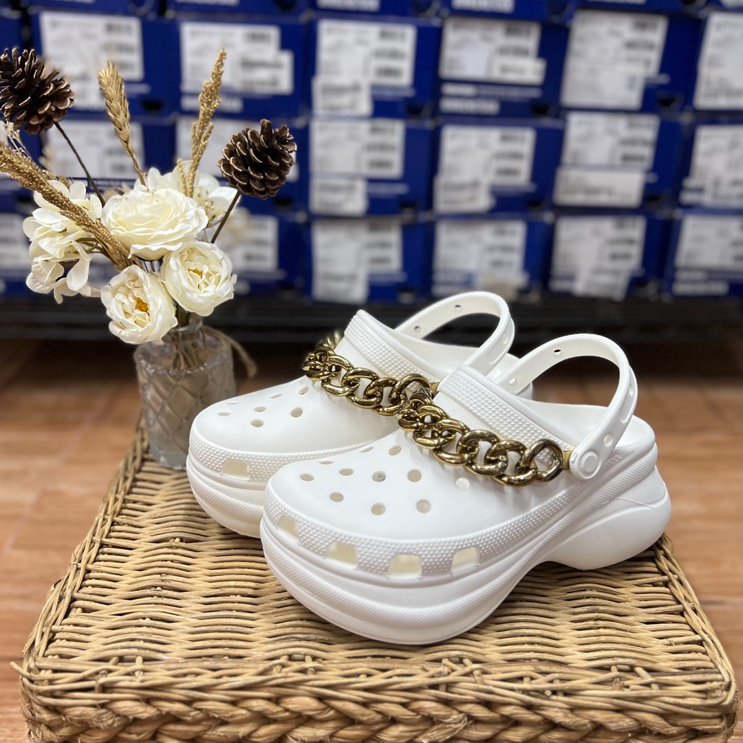 Crocs embellished bae clog outlet