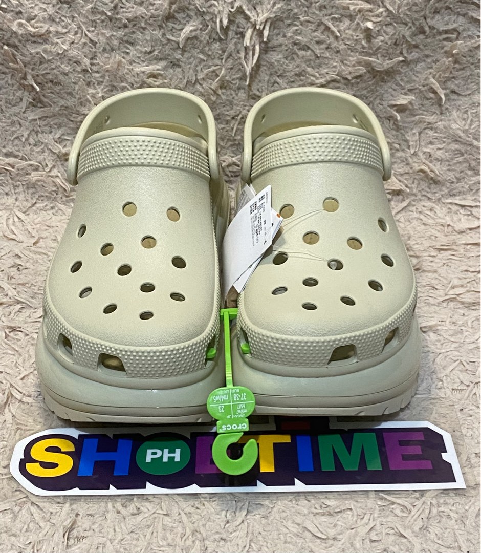 Crocs sm 2025 aura