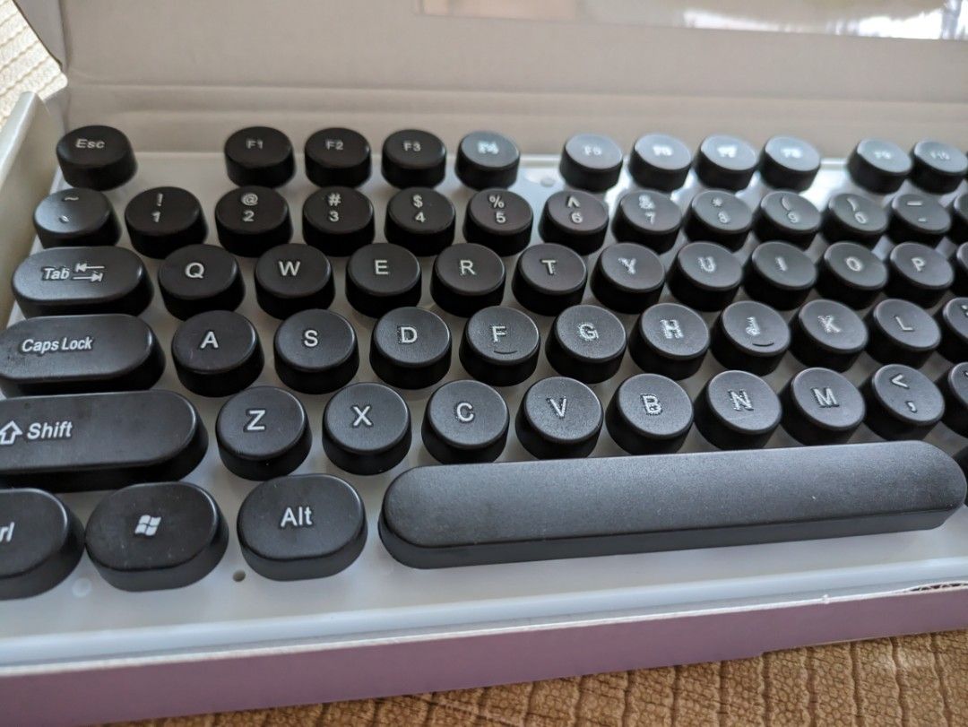 Crown keyboard, Computers & Tech, Parts & Accessories, Computer ...