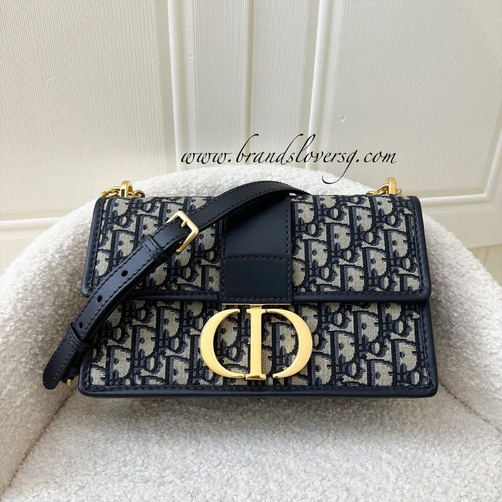 Dior 30 Montaigne Box Bag Blue Oblique Jacquard Bag, Luxury, Bags & Wallets  on Carousell