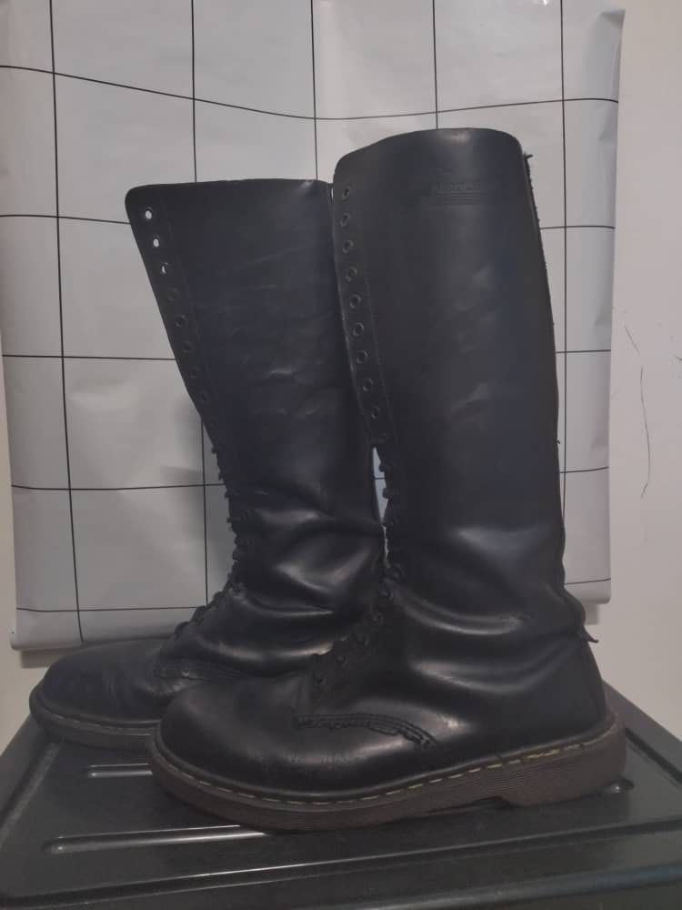 Dr martens 20 trous discount