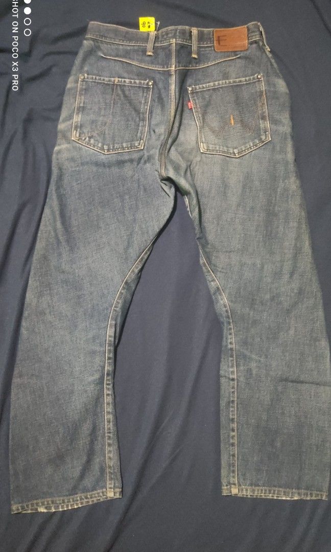 Edwin function (Category: Jeans) located in Muar. Submitted by anipanif98 (Listing ID 1246933079, Image 2). Description: edwin function,size32..seluar masih cntik..blom pernah dipakai..harga siap pos..minat wassap 0134925738.