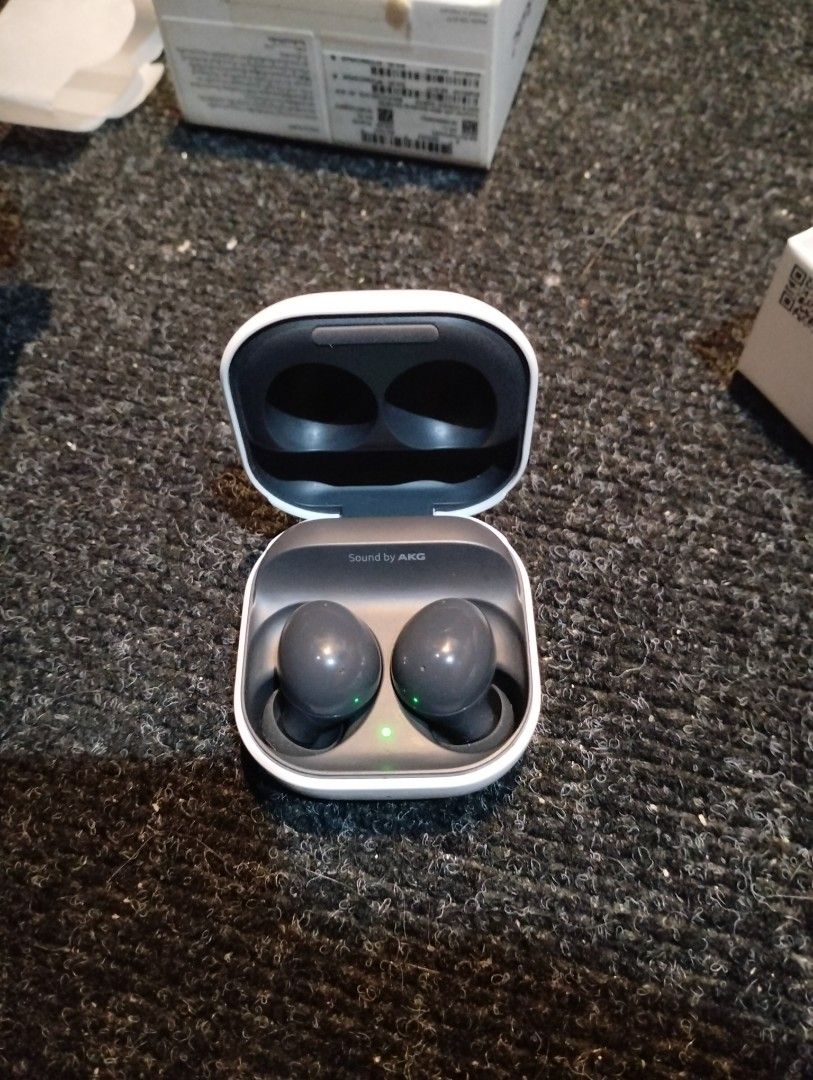 Galaxy buds 2025 original vs fake