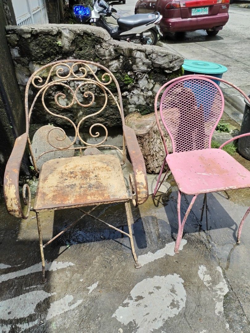 Old metal garden deals chairs for sale