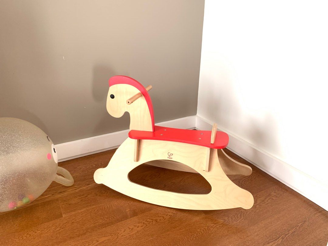 Hape horse top