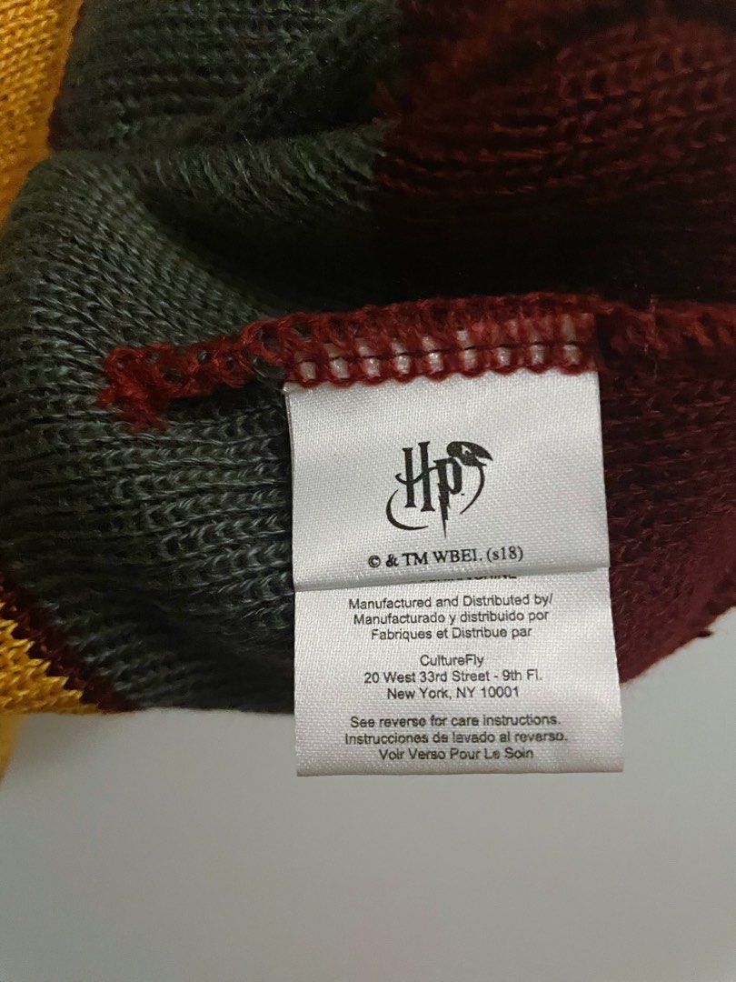 海外購入全新harry potter 哈利波特造型針織帽, 男裝, 手錶及配件, 冷