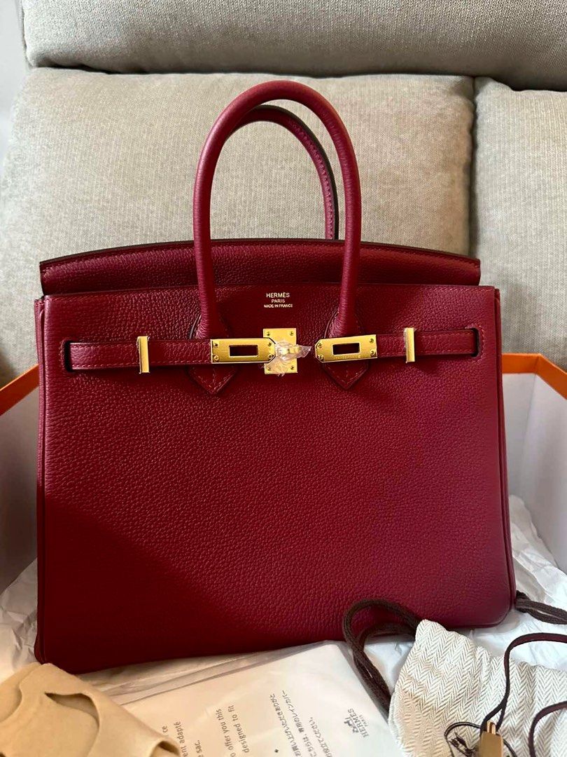 Available. Brand new Birkin 25 Rouge grenat Togo Ghw authentic/Full set and  original receipt stamp B (2023 year) Fresh from official store.…