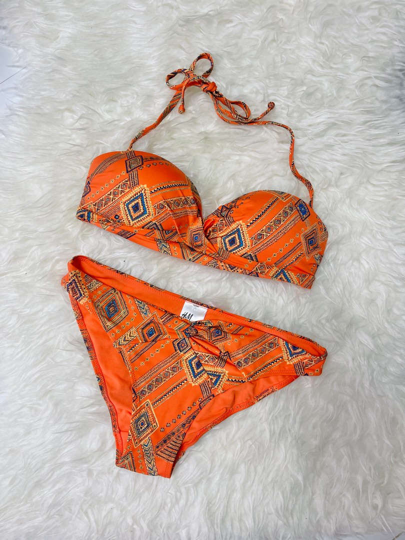 H&M Swimsuit, Women's Fashion, Swimwear, Bikinis & Swimsuits on Carousell