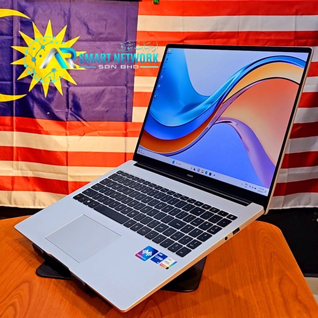 HONOR MagicBook X 16 | i5 12th Gen| 8GB RAM DDR5 | JUST 1 MONTH USED, STILL  UNDER WARRANTY 2025/05/03, Video Gaming, Video Games, Others on Carousell