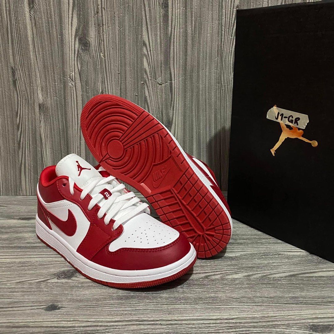 j1 high gym red