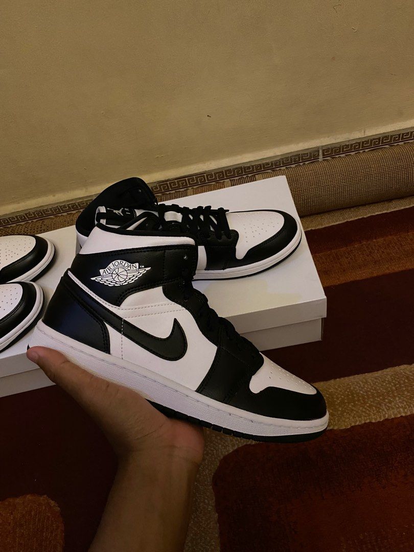 Jordan mid black white panda, Fesyen Pria, Sepatu Sneakers di