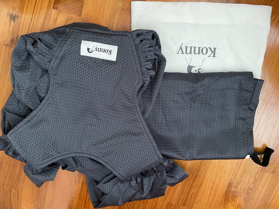 Konny Baby Carrier size S, Babies & Kids, Going Out, Carriers & Slings