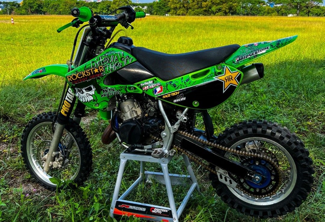 Kx65 2 stroke hot sale