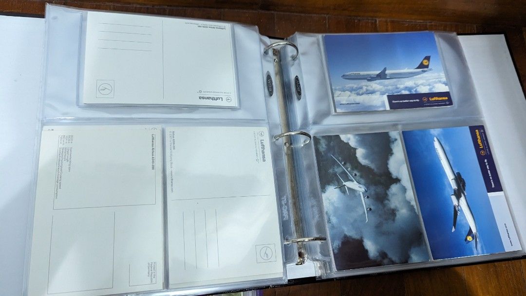 Large lot of airplane & airline issued postcard Singapore Airline