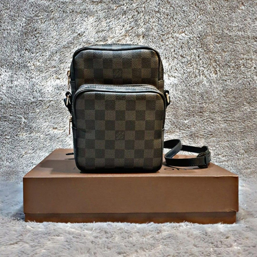 Authentic Louis Vuitton Messenger Bag, Fesyen Pria, Tas & Dompet , Tas  Selempang di Carousell