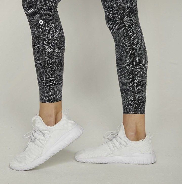 LULULEMON leggings, Women's Fashion, Activewear on Carousell