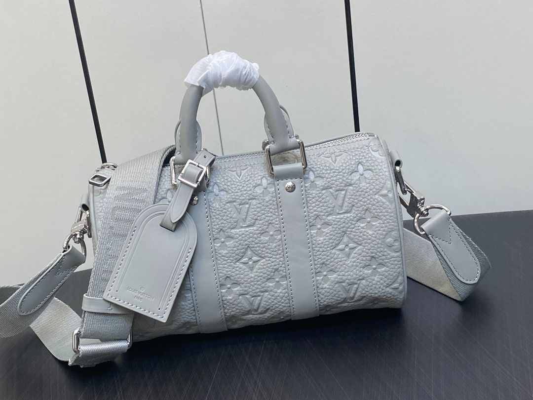 Louis Vuitton Keepall Bandouliere 25 Mineral Gray in Embossed