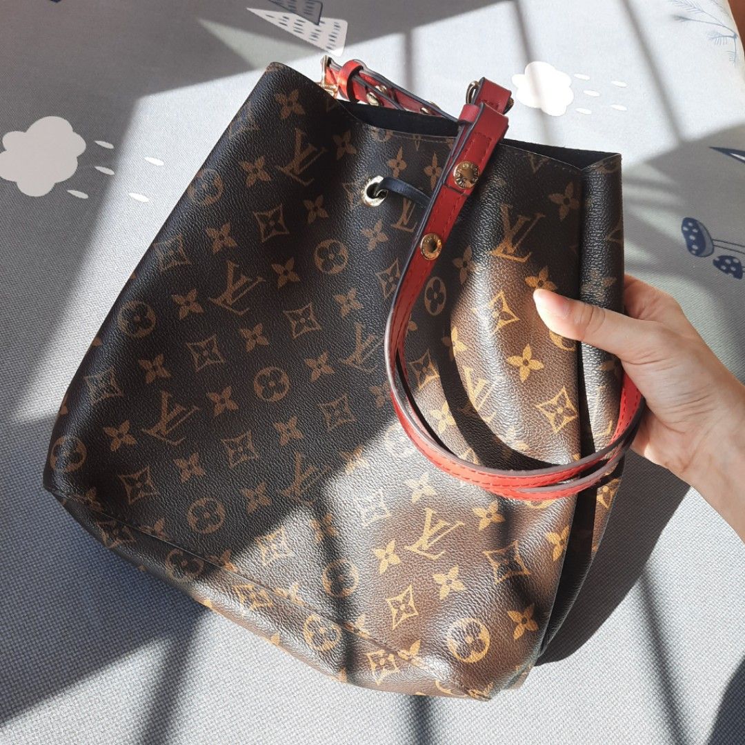 LV Louis Vuitton Bucket Bag Neonoe Monogram Red Handle (Mirror/Preloved  Clean)