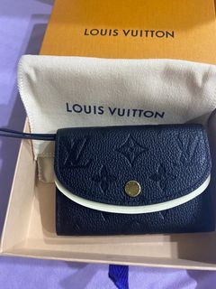 LV Card Holder, Gallery posted by Chaniga P.