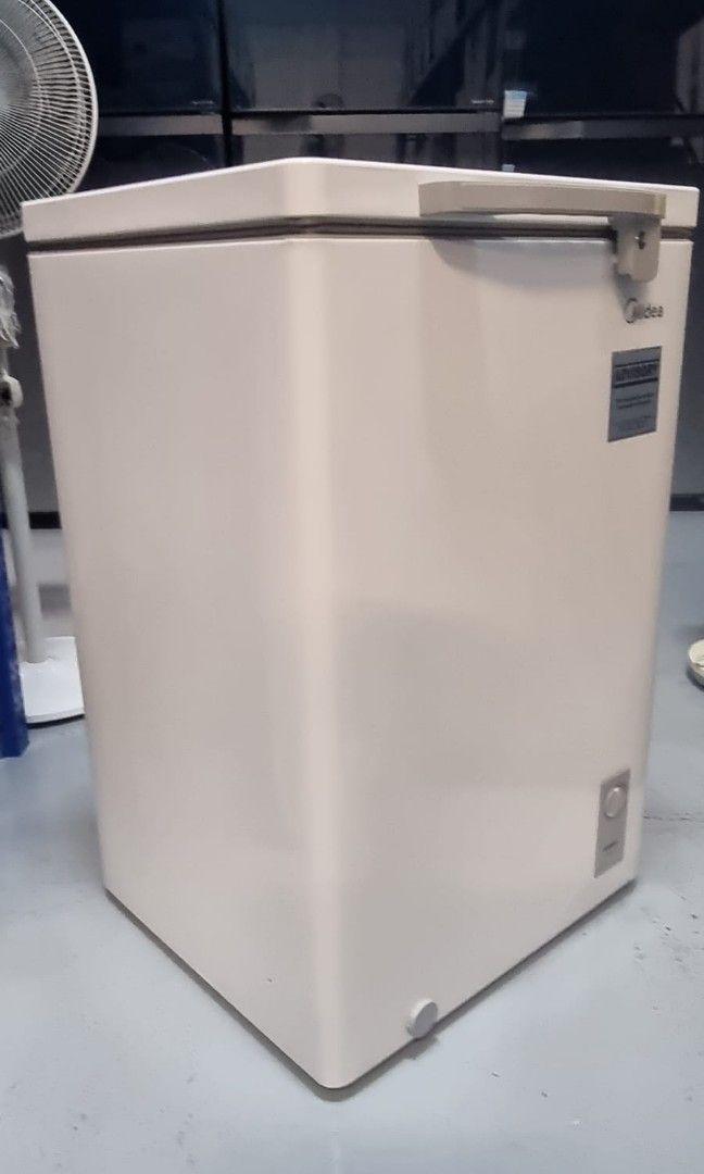 MIDEA MDRC152FZG01SG CHEST FREEZER (GROSS 99L) Display set brand new
