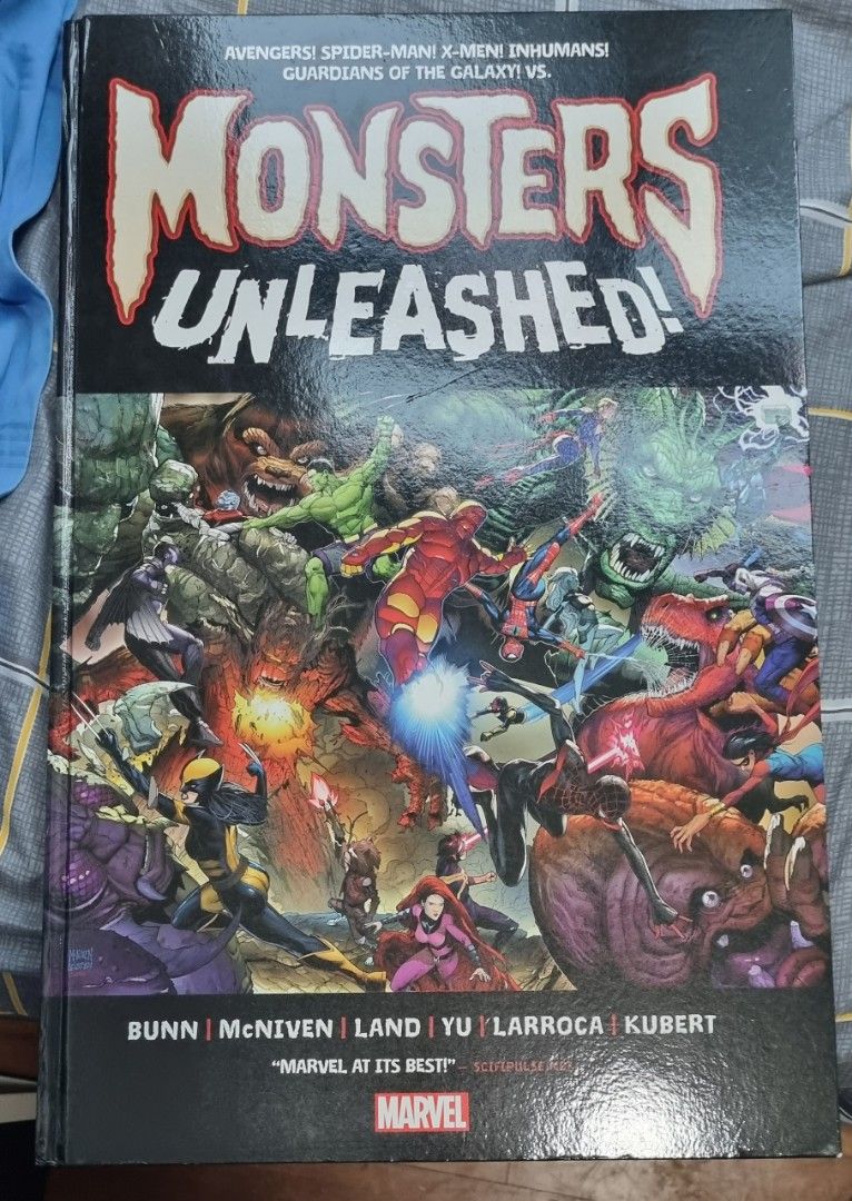 Monsters Unleash oversized monster edition, Hobbies & Toys, Books