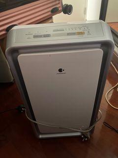 （分類：）位於 。 由 ryan1406 提交（商品編號 1246753637，圖片 1）。簡介： 。