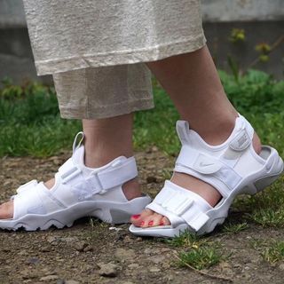 Nike Canyon Sandal Triple White Shoes Slide Slipper