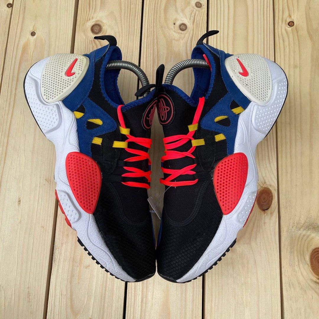 Nike huarache red uk hotsell