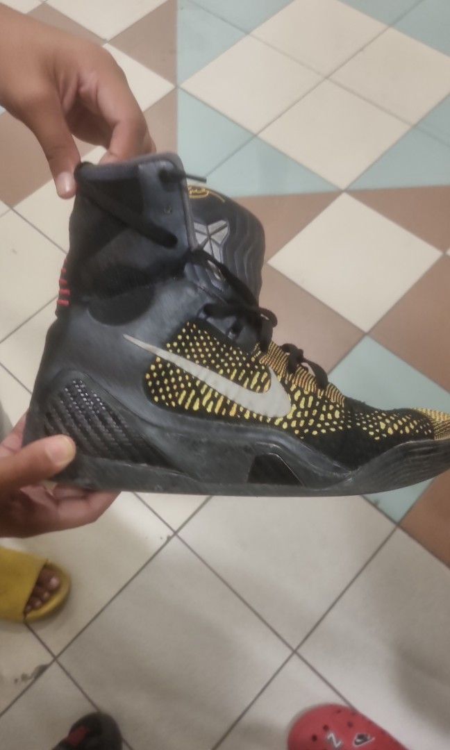 Kobe 9s top