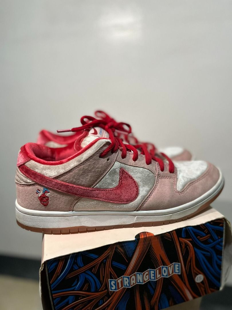 sb dunk strangelove