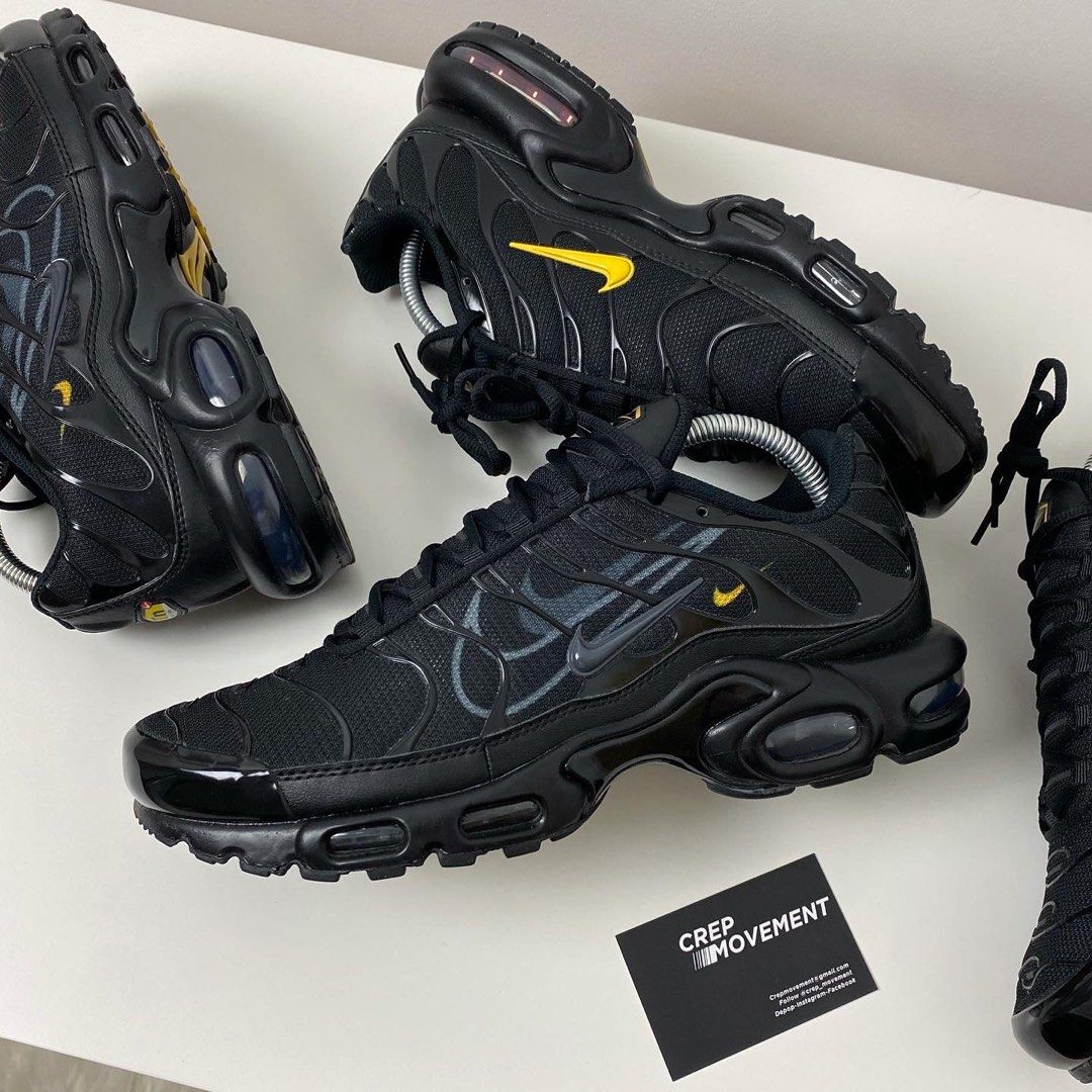 Nike 2019 black top