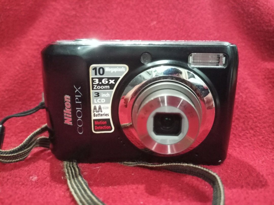 Nikon Coolpix L20, Photography, Cameras on Carousell