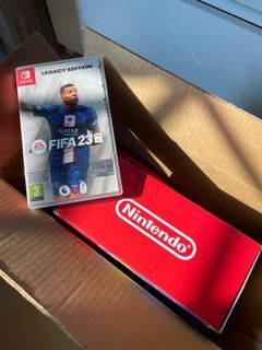 Nintendo Swith OLED + FIFA23