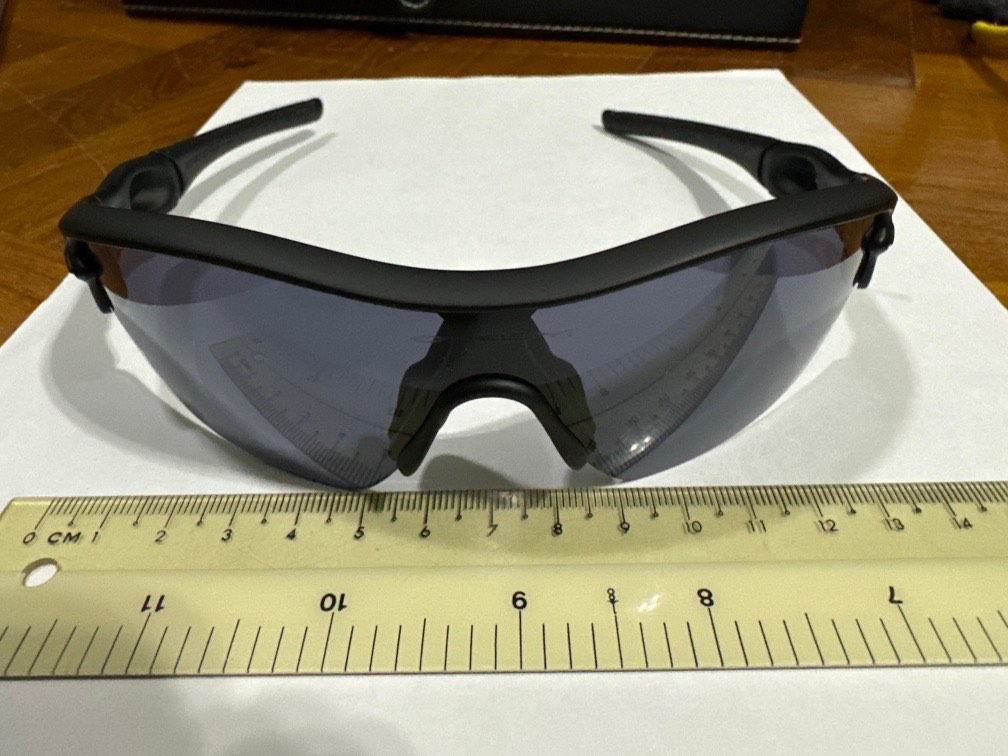 Oakley Radar Pitch Asian Fit 09707J black Sunglasses, Men's Fashion