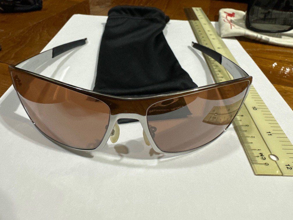 Oakley spike clearance