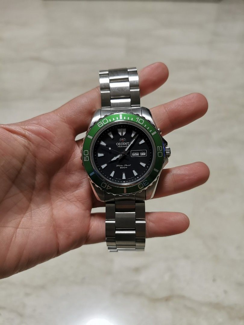 Orient Men s Mako XL Green Bezel Japanese Automatic Stainless