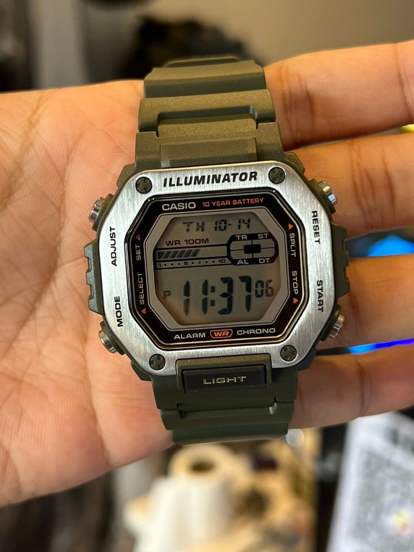 Casio 2025 illuminator green