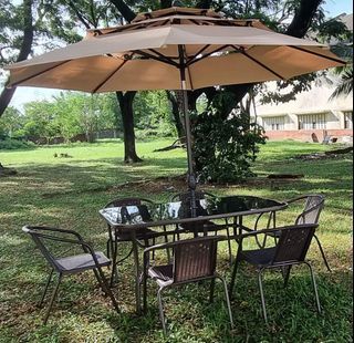 Outdoor Dining Set with umbrella